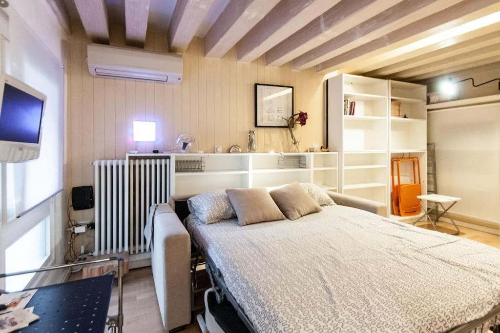 Piccola Dimora In Palazzo Storico Apartment Венеция Екстериор снимка