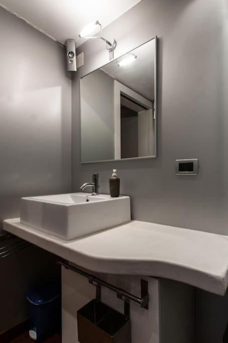 Piccola Dimora In Palazzo Storico Apartment Венеция Екстериор снимка