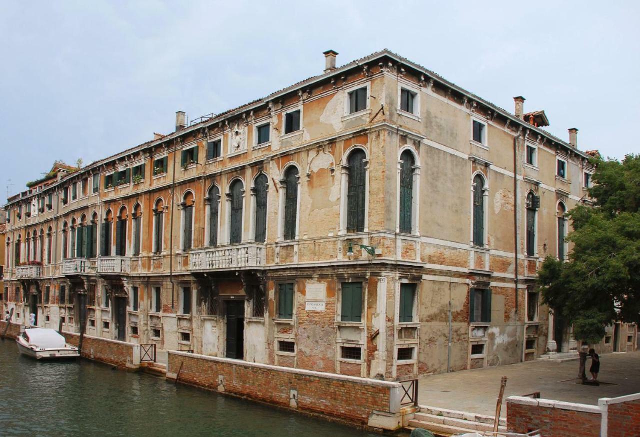 Piccola Dimora In Palazzo Storico Apartment Венеция Екстериор снимка